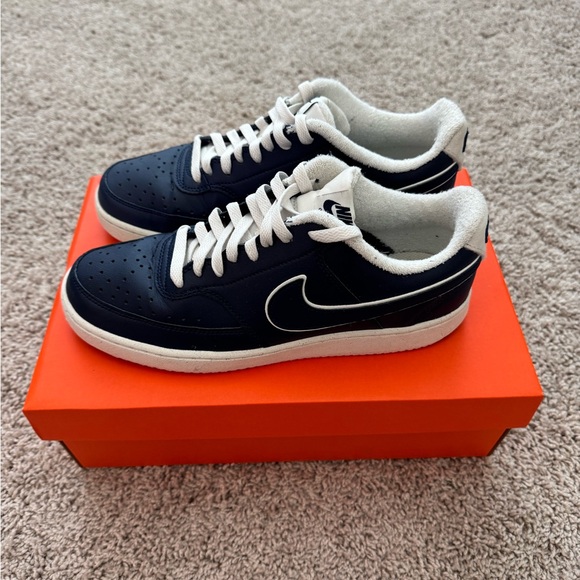 Nike Court Vision Low - Picture 1 of 4